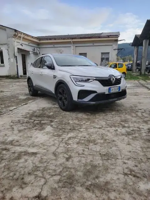 Used RENAULT ARKANA Hybrid 2022 Ad 