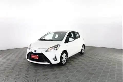 Used TOYOTA YARIS Hybrid 2019 Ad 