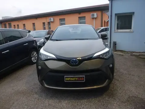 Used TOYOTA C-HR Hybrid 2022 Ad 