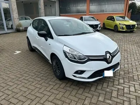 Used RENAULT CLIO LPG 2019 Ad 