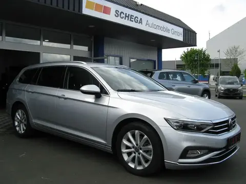 Used VOLKSWAGEN PASSAT Diesel 2023 Ad 