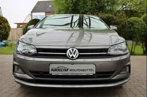 Used VOLKSWAGEN POLO  2020 Ad 