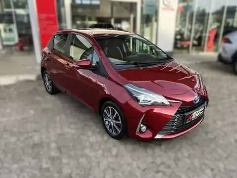 Used TOYOTA YARIS Hybrid 2019 Ad 