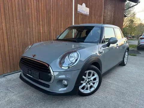 Used MINI ONE Diesel 2017 Ad 