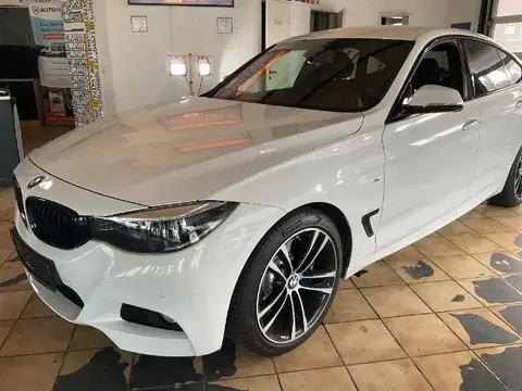 Used BMW SERIE 3 Petrol 2019 Ad 