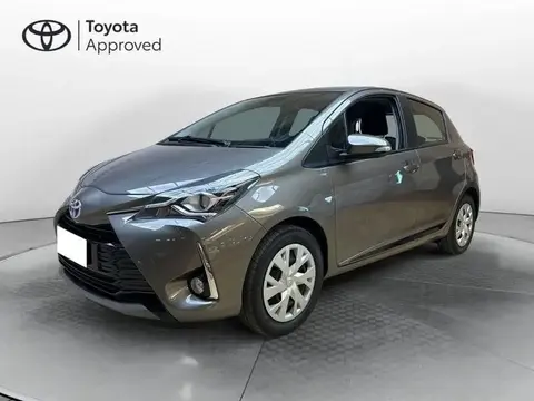 Used TOYOTA YARIS Hybrid 2018 Ad 