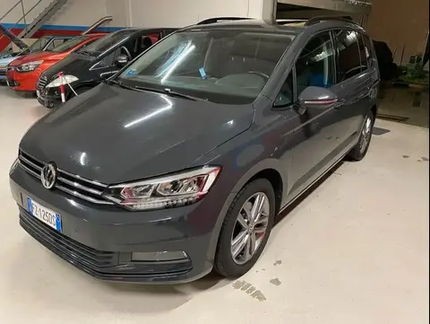 Used VOLKSWAGEN TOURAN Diesel 2019 Ad 