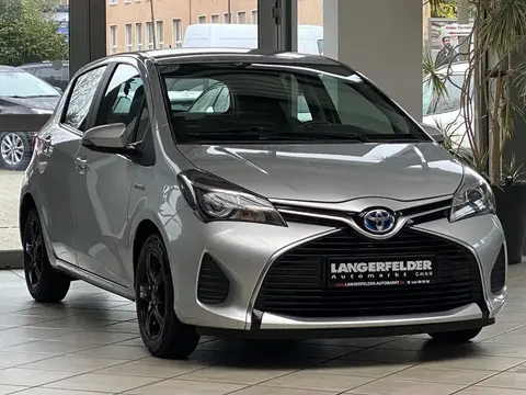 Used TOYOTA YARIS Hybrid 2015 Ad 