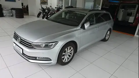 Used VOLKSWAGEN PASSAT Petrol 2016 Ad 