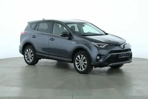 Used TOYOTA RAV4 Hybrid 2017 Ad 