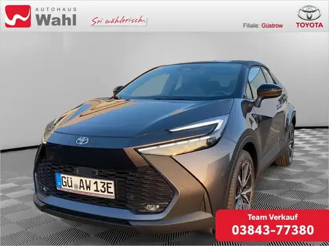 Used TOYOTA C-HR Hybrid 2024 Ad 