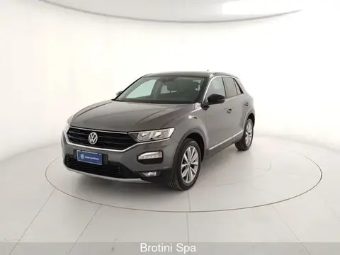 Used VOLKSWAGEN T-ROC Diesel 2021 Ad 