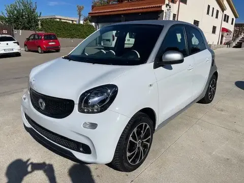 Annonce SMART FORFOUR Essence 2017 d'occasion 