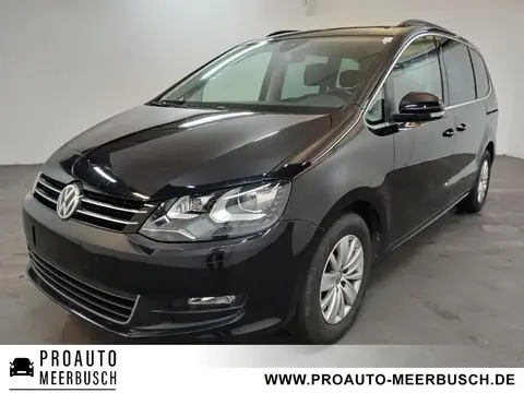 Used VOLKSWAGEN SHARAN Petrol 2022 Ad 