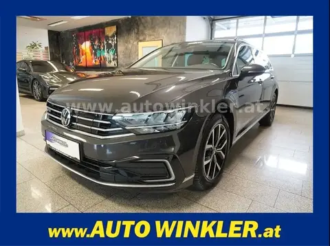 Used VOLKSWAGEN PASSAT Hybrid 2021 Ad 