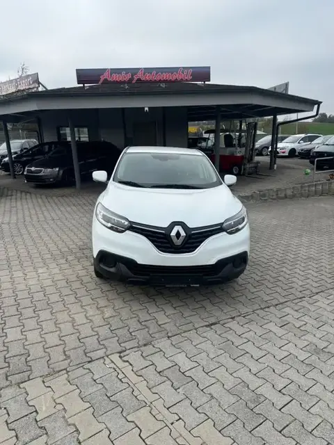 Used RENAULT KADJAR Petrol 2018 Ad 