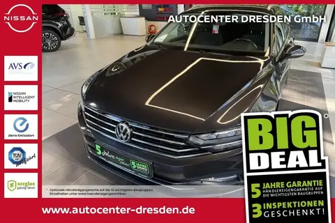 Annonce VOLKSWAGEN PASSAT Essence 2019 d'occasion 