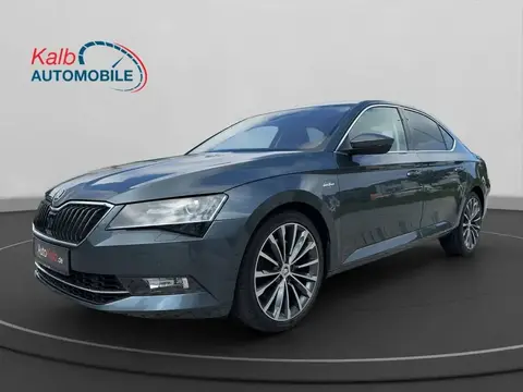 Annonce SKODA SUPERB Essence 2017 d'occasion 