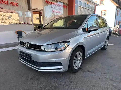 Used VOLKSWAGEN TOURAN Petrol 2017 Ad 