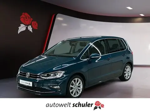 Used VOLKSWAGEN GOLF Petrol 2018 Ad 