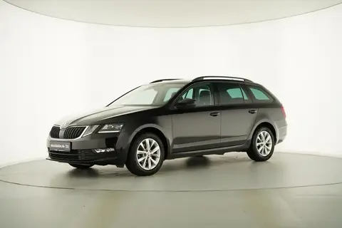 Used SKODA OCTAVIA Petrol 2020 Ad 