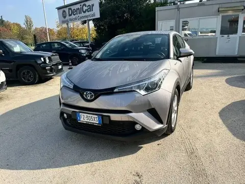 Used TOYOTA C-HR Hybrid 2020 Ad 