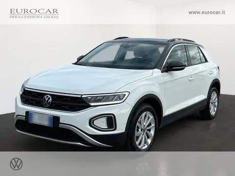 Used VOLKSWAGEN T-ROC  2022 Ad 