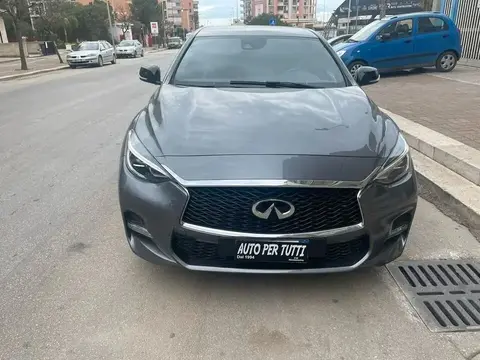 Used INFINITI Q30 Diesel 2016 Ad 