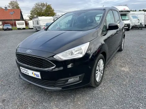 Used FORD GRAND C-MAX Petrol 2019 Ad 