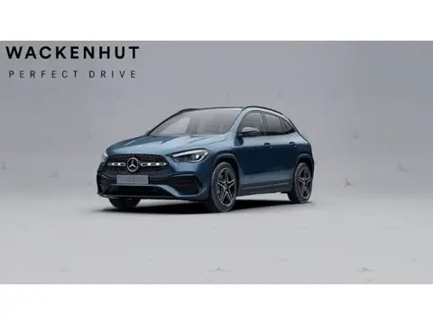 Used MERCEDES-BENZ CLASSE GLA Hybrid 2021 Ad 