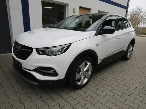 Used OPEL GRANDLAND Hybrid 2021 Ad 