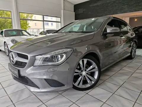 Used MERCEDES-BENZ CLASSE CLA Petrol 2016 Ad 