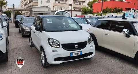 Annonce SMART FORFOUR Essence 2017 d'occasion 