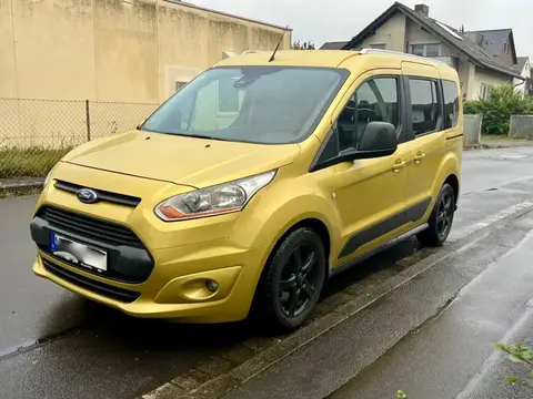 Used FORD TOURNEO Petrol 2015 Ad 