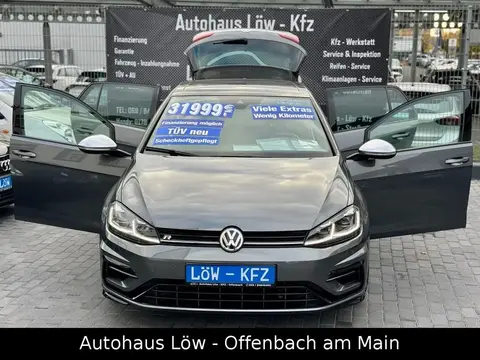 Used VOLKSWAGEN GOLF Petrol 2018 Ad 