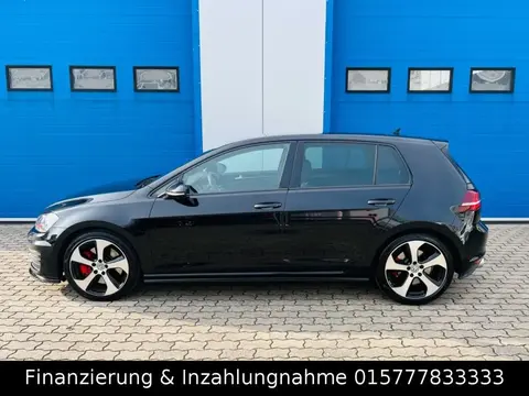 Used VOLKSWAGEN GOLF Petrol 2016 Ad 