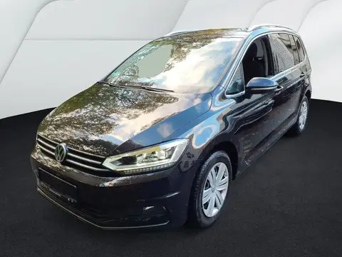 Used VOLKSWAGEN TOURAN Petrol 2020 Ad 