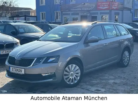 Used SKODA OCTAVIA Diesel 2019 Ad 