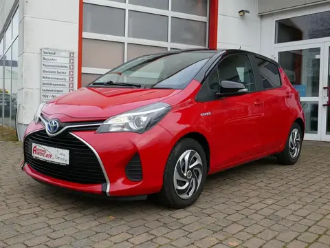 Used TOYOTA YARIS Hybrid 2015 Ad 