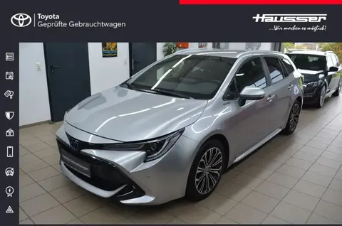 Used TOYOTA COROLLA Hybrid 2022 Ad 