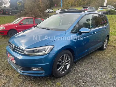 Used VOLKSWAGEN TOURAN Diesel 2017 Ad 