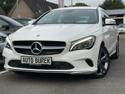 Used MERCEDES-BENZ CLASSE CLA Petrol 2018 Ad 