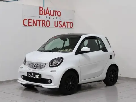 Annonce SMART FORTWO Essence 2019 d'occasion 