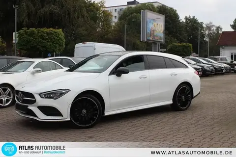 Used MERCEDES-BENZ CLASSE CLA Hybrid 2022 Ad 