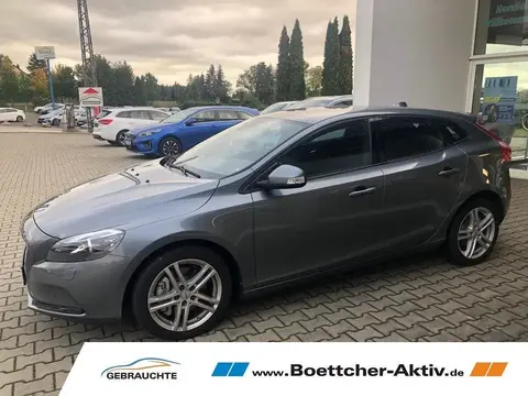 Annonce VOLVO V40 Diesel 2015 d'occasion 