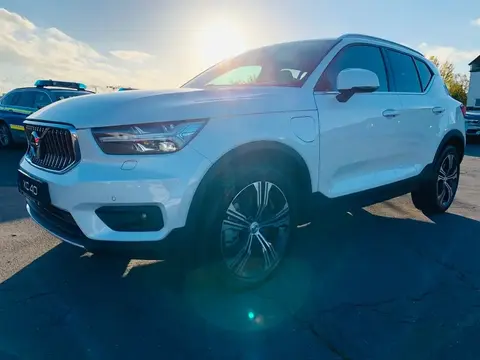 Used VOLVO XC40 Hybrid 2022 Ad 