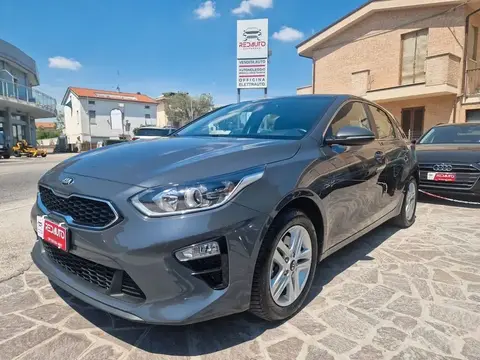 Annonce KIA XCEED Diesel 2019 d'occasion 