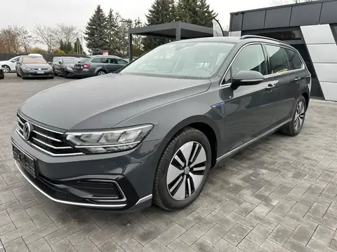 Used VOLKSWAGEN PASSAT Hybrid 2020 Ad 