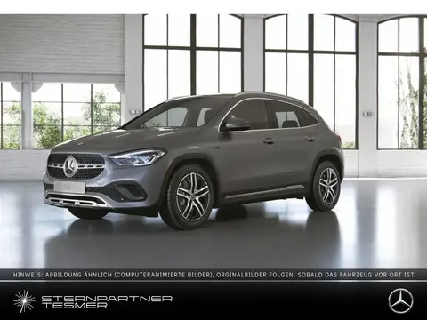 Used MERCEDES-BENZ CLASSE GLA Hybrid 2021 Ad 