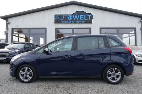 Used FORD GRAND C-MAX Petrol 2014 Ad 